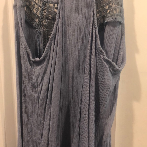 Tank - Picture 6 of 7